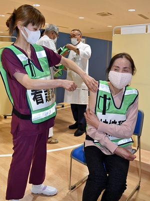 つがる市で行われたワクチン集団接種訓練