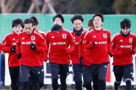 セットプレーなどを確認 サッカー日本代表候補 全国のニュース Web東奥