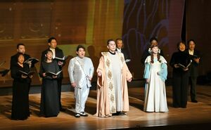 弘前オペラが熱演した「魔笛」の一幕